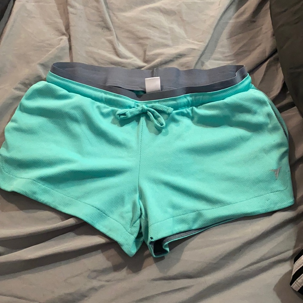 Running shorts